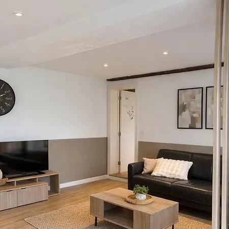 Du Pays - Nature & Jardin Cloture Proche De Pairi Daiza Holiday home Ath